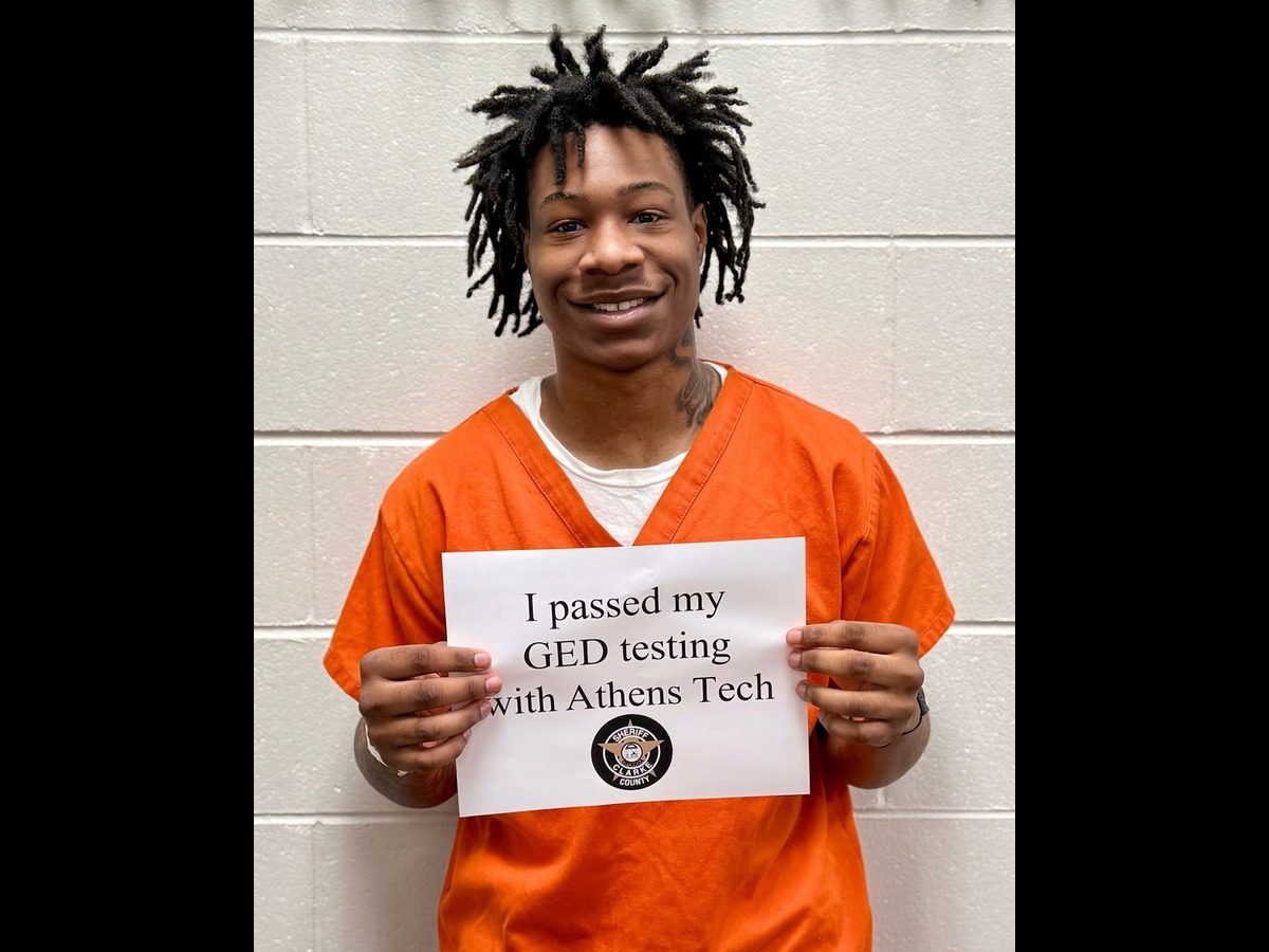 Man becomes first jail resident to earn GED in Clarke County Jail